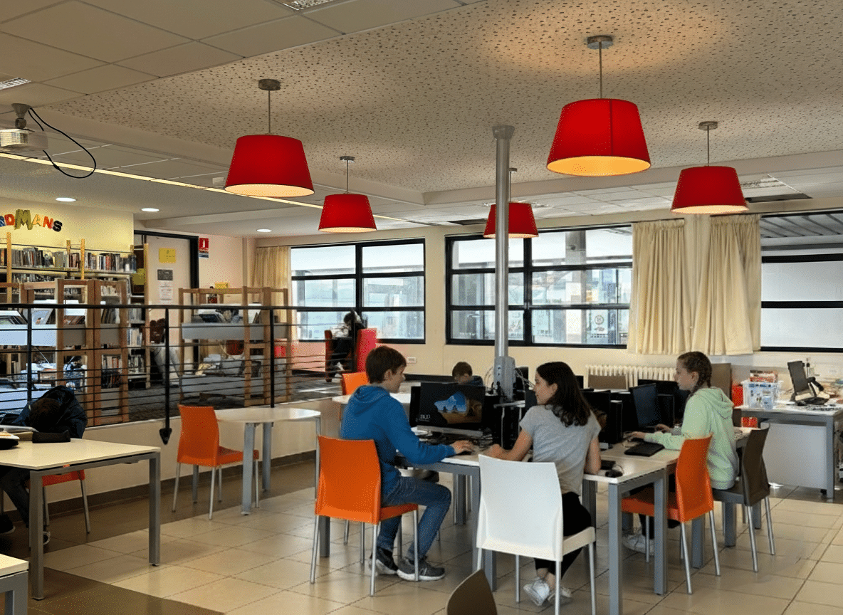 CDI du college saint stanislas - Saint-Renan CDI du college saint stanislas - Saint-Renan